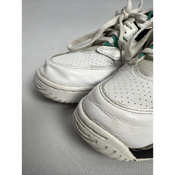 Nike Air Cross Trainer 3 Low CJ8172-101 White / Neptune Green Sz 8.5 - Picture 2 of 11